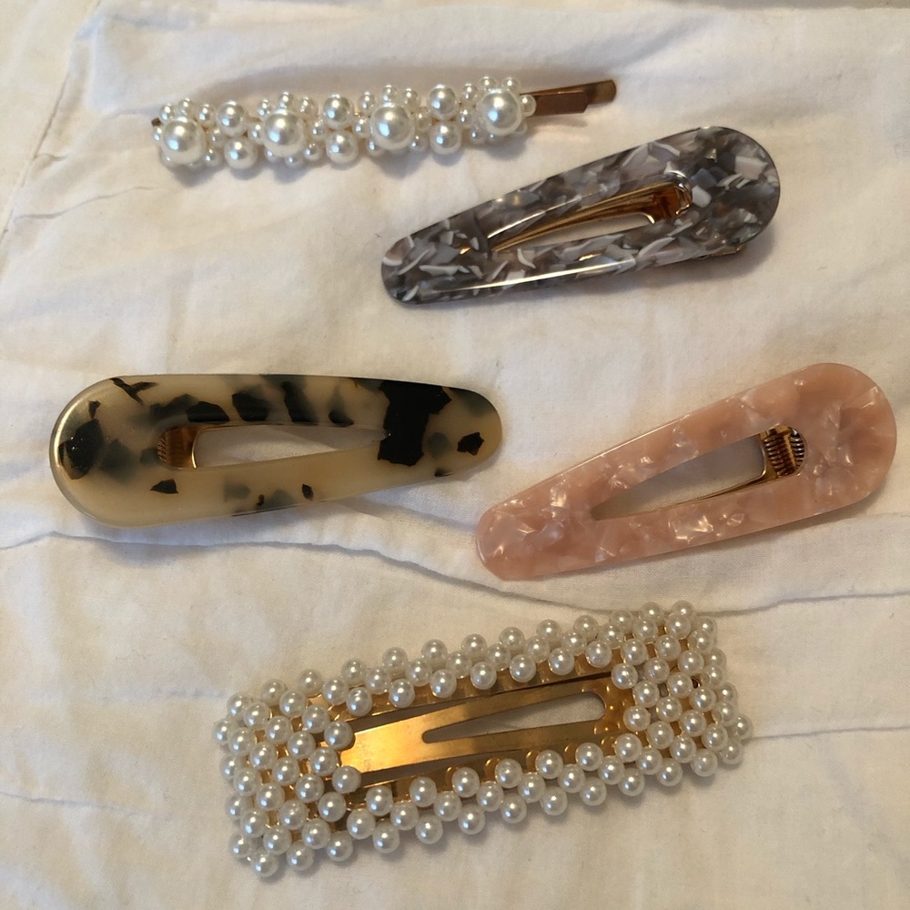 Assorted hair clips and barrettes